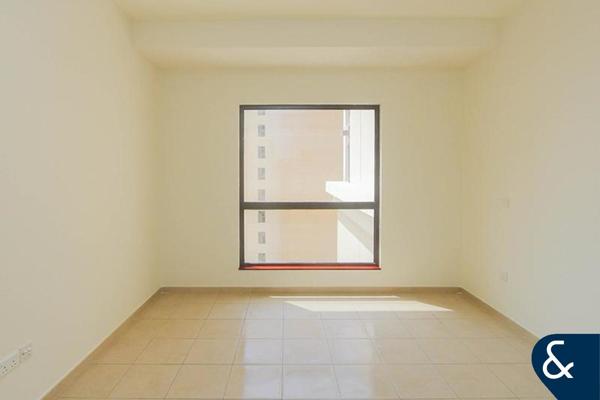 Great Layout | 2 Bedroom | Partial Sea